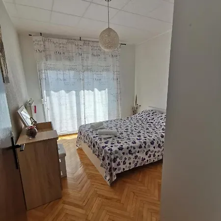 Piko Apartment Novi Vinodolski